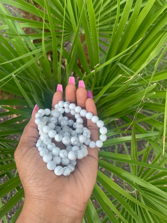 Howlite Bracelet: Serenity and Balance